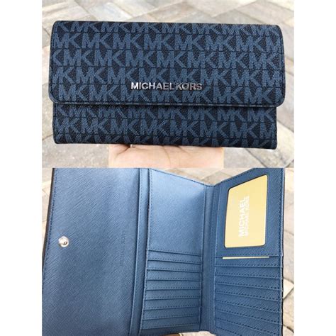 michael kors leather wallet mens|Michael Kors large trifold wallet.